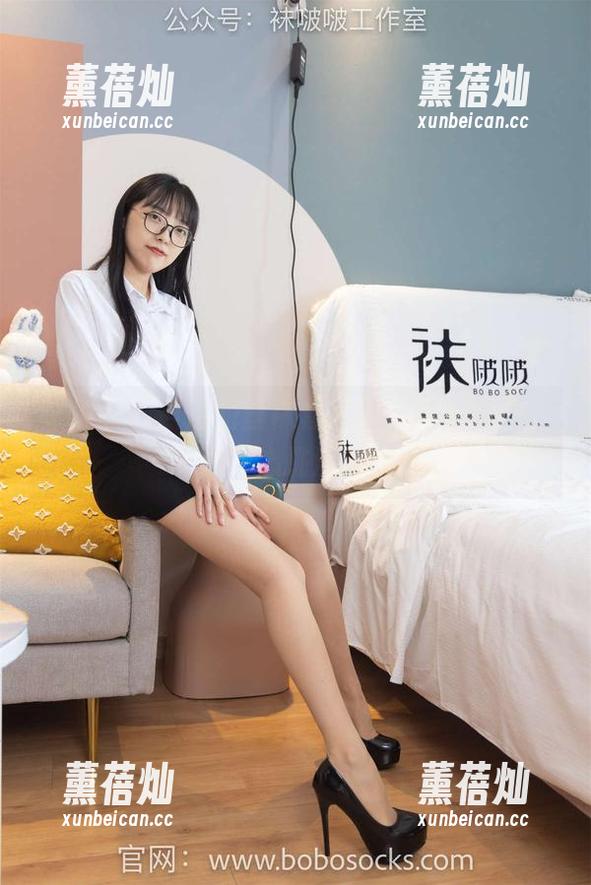 袜啵啵-瑶瑶 袜啵啵 - 瑶瑶的丝袜套图,下载却要再三确认心跳没加速