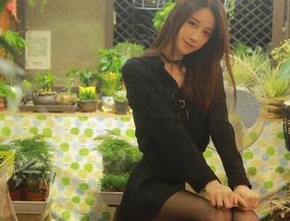 微密圈 – 才发现原来女仆装还可以这么撩！感谢轩子巨2兔带来的无圣光原图福利，看了都想打工…