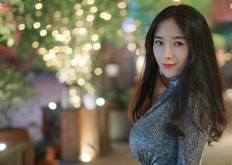 微密圈 – 校服竟然这么诱人？来一波辣妈女神的免费图集