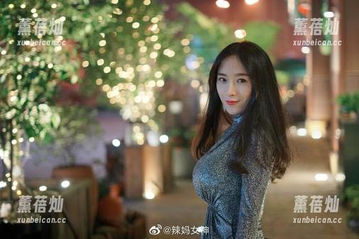 辣妈女神 微密圈 - 校服竟然这么诱人?来一波辣妈女神的免费图集