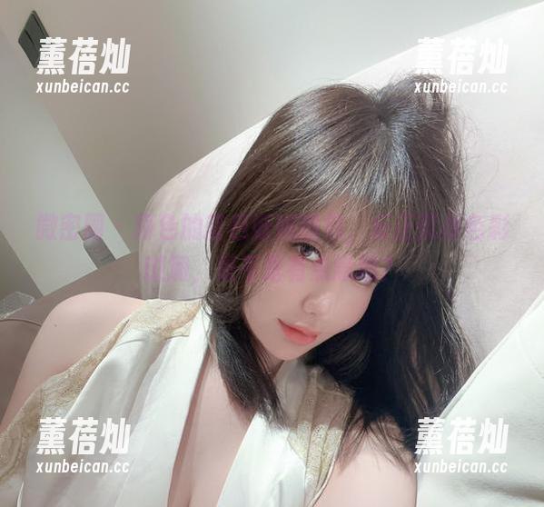 阿色 微密圈 - 阿色的蓝色妖姬图包,反正就是色彩斑斓,是不是有点意思?