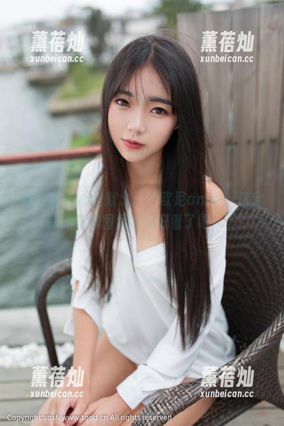 青豆客 - 心里默念：“欧尼anne！这定制的花嫁图集也太好看了吧！”
