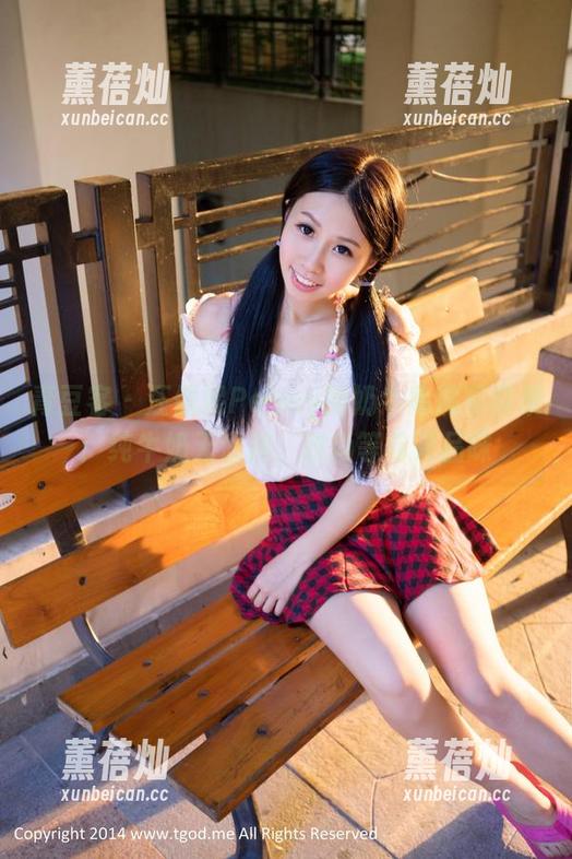 青豆客-汪佩妮Penny 青豆客 - 汪佩妮Penny的奶牛高清写真集:纯牛奶无添加,时尚等你来品味