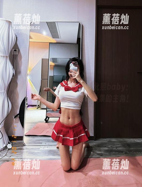 黎允熙baby 微密圈 - 让人眼前一亮的黎允熙baby:绿色白色蕾丝竟然是这幅作品集的主角!